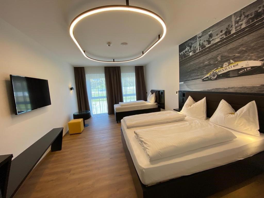 Ringrast Das Erlebnishotel Beim Red Bull Ring Spielberg Bei Knittelfeld Extérieur photo